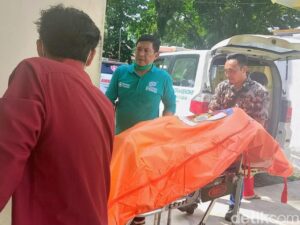 Tragedi Situbondo: Tiga Sekeluarga Ditemukan Tak Bernyawa di Rumah, Penyebab Masih Misteri