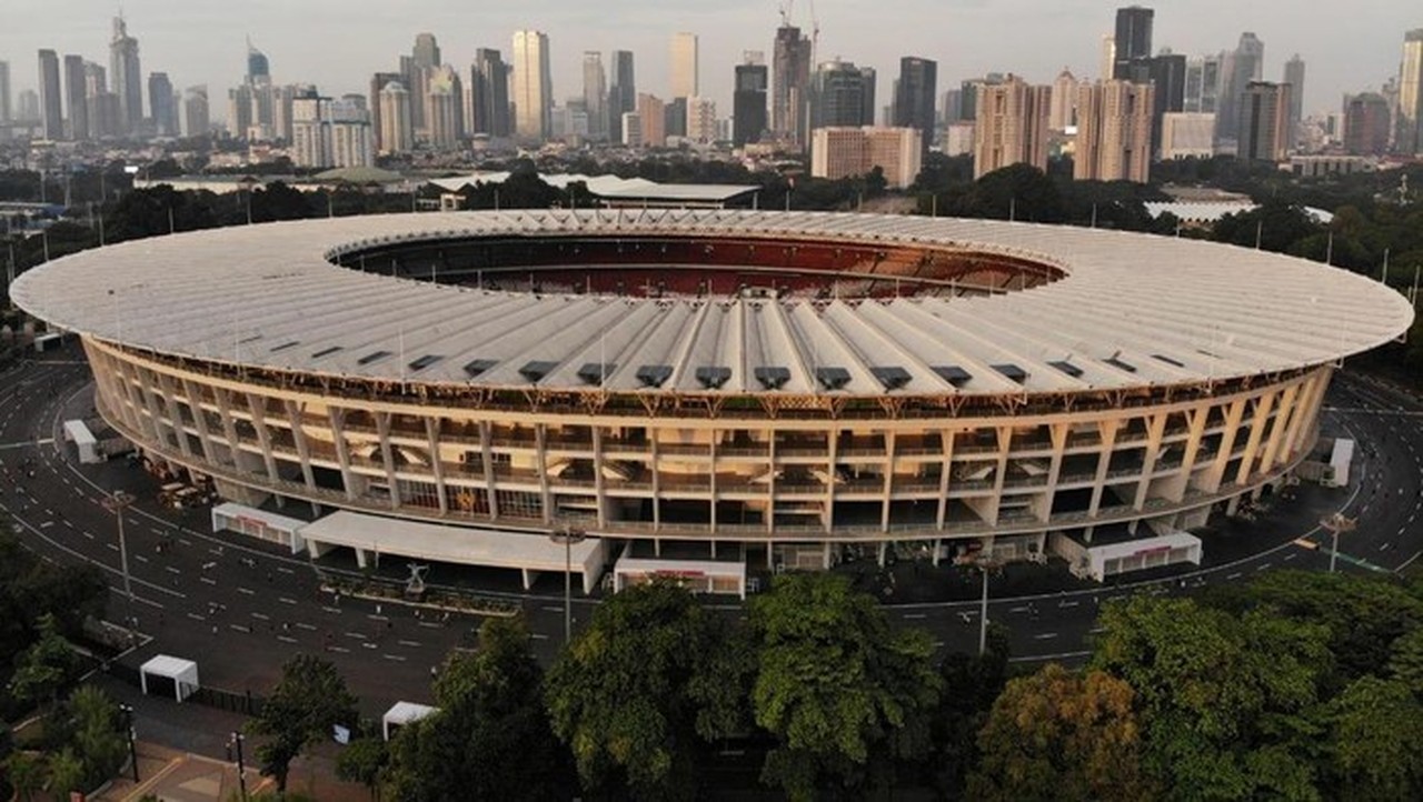 1.295 Aparat Gabungan Amankan Laga Persija vs Bhayangkara Presisi di GBK dengan Pendekatan Humanis 1.295 Aparat Gabungan Amankan Laga Persija vs Bhayangkara Presisi di GBK dengan Pendekatan Humanis