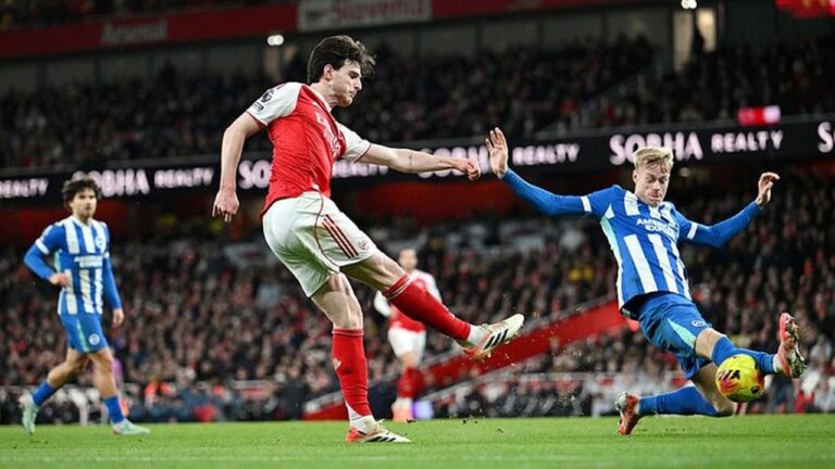 Declan Rice Dipuji Setinggi Langit Usai Tampil Gemilang di Posisi Tak Biasa