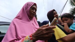 Sinyal Kembali Pulih, Warga Aceh Tamiang Bersyukur Bisa Berkomunikasi Pasca Bencana