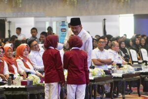 Ratusan Siswa Sekolah Rakyat di Surabaya Gelar Doa Lintas Agama untuk Korban Bencana Sumatera