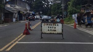 Arus Kendaraan ke Jakarta Meningkat, One Way Puncak Bogor Diberlakukan Siang Ini