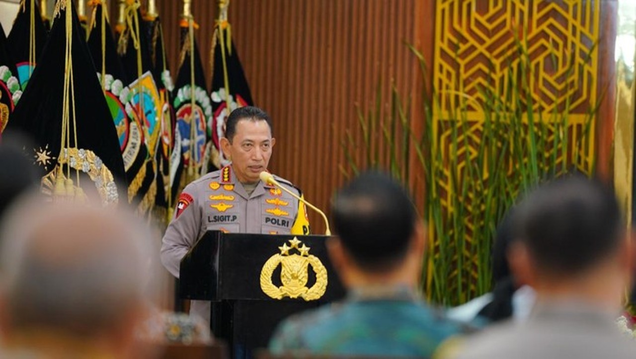 Polri Bentuk Desk Ketenagakerjaan: Wujud Komitmen Perjuangkan Hak Buruh dan Pulihkan Ekonomi Polri Bentuk Desk Ketenagakerjaan: Wujud Komitmen Perjuangkan Hak Buruh dan Pulihkan Ekonomi