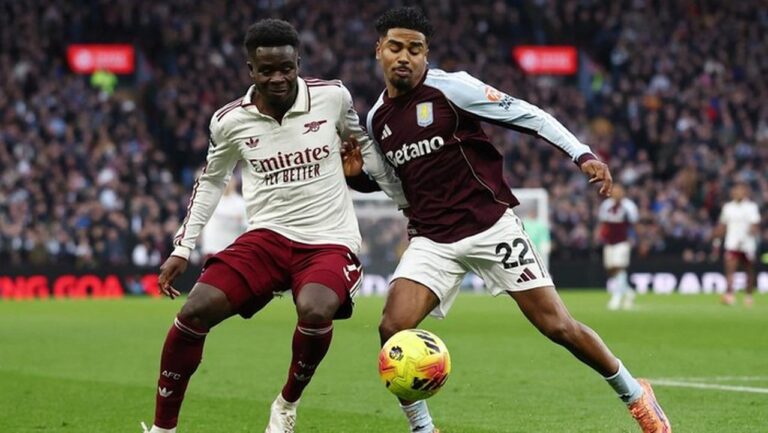 Arsenal vs Aston Villa: Duel Sengit Perebutan Puncak Klasemen Liga Inggris Arsenal vs Aston Villa: Duel Sengit Perebutan Puncak Klasemen Liga Inggris
