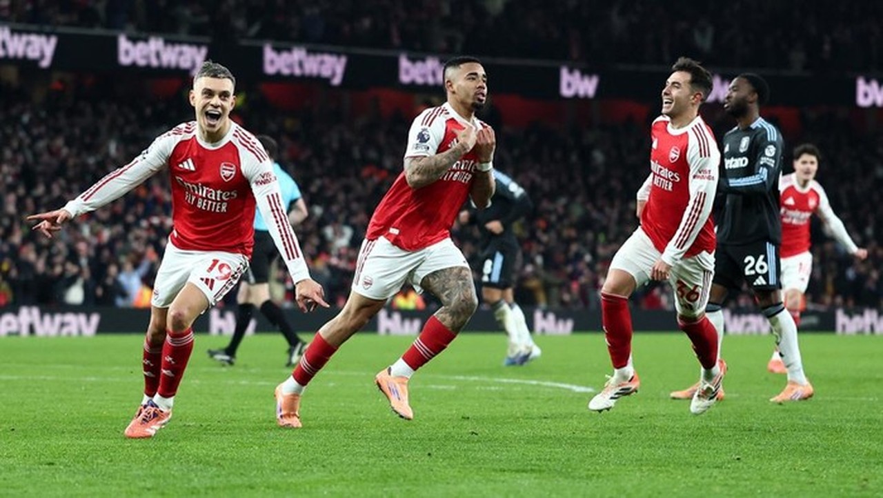 Arsenal Bungkam Aston Villa 4-1, Kokoh di Puncak Klasemen Liga Inggris
