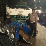 Kecelakaan Maut di Marunda: Bajaj Penyek Terimpit Dua Trailer, Sopir Luka Serius