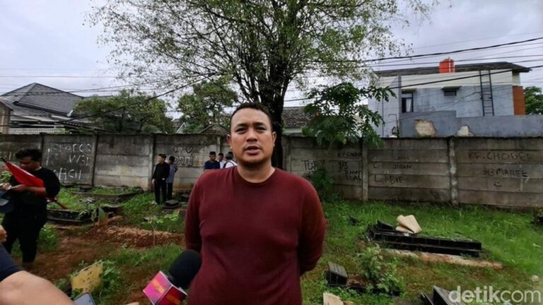 Gilang Dirga Kenang Ayah: Laki-laki Hebat yang Tak Mau Terlihat Lemah Melawan Penyakit Jantung