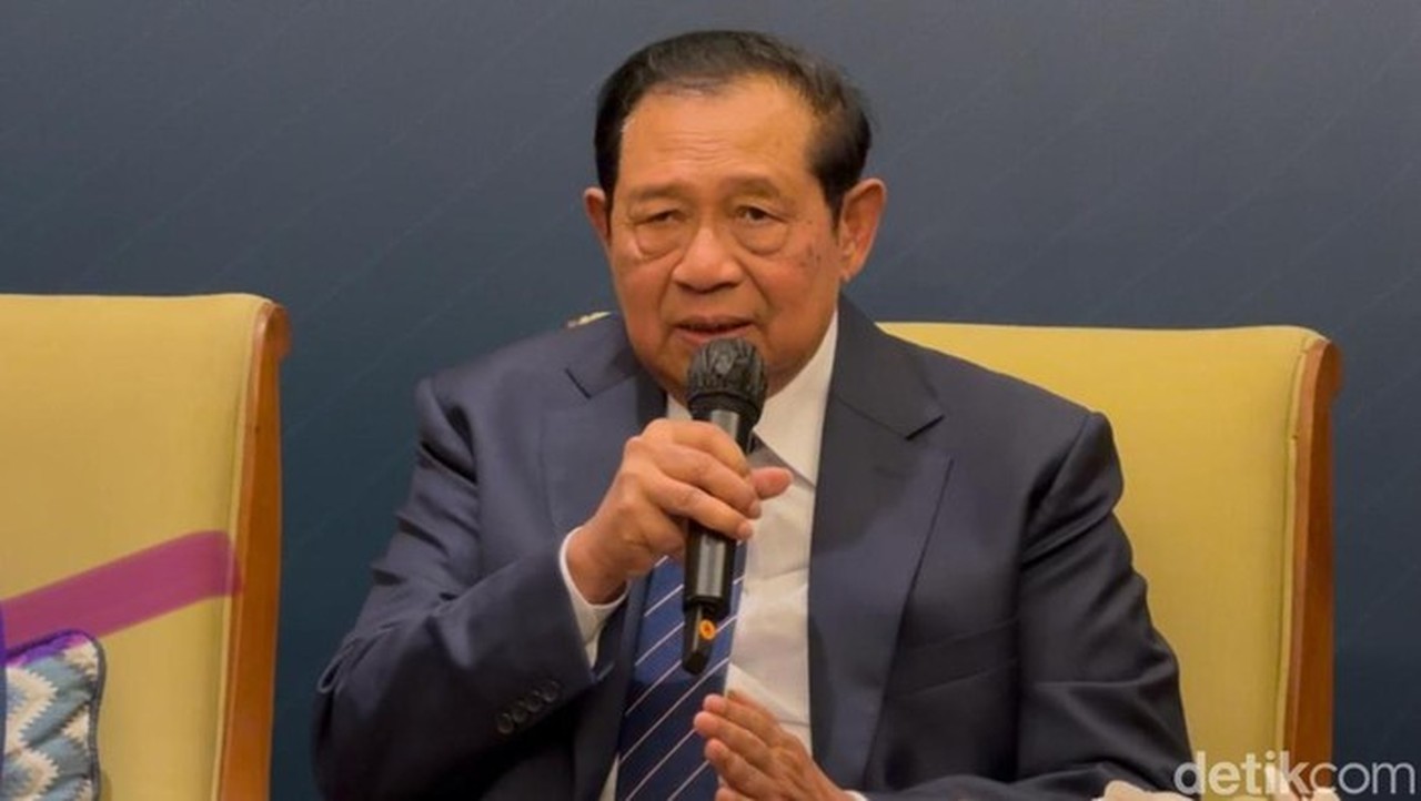 Andi Arief: SBY Pertimbangkan Langkah Hukum atas Fitnah Isu Ijazah Palsu Presiden Jokowi