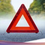 Tabrak Lubang Jalan, Pengendara Wanita di Tangsel Alami Patah Kaki