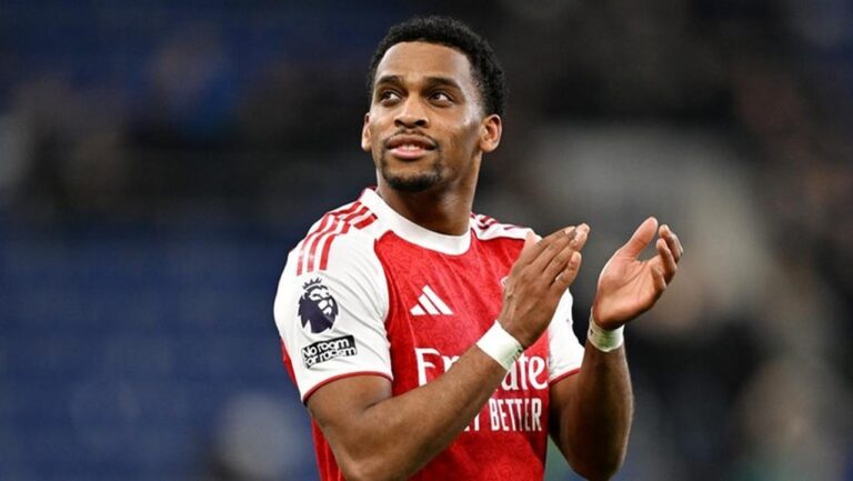 Jurrien Timber: Percaya Rencana Tuhan dan Semangat Pantang Menyerah Sambut 2026