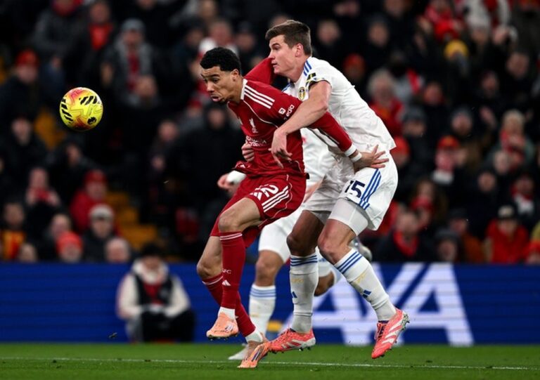 Arne Slot Nilai Liverpool Seharusnya Dapat Penalti Saat Hadapi Leeds United