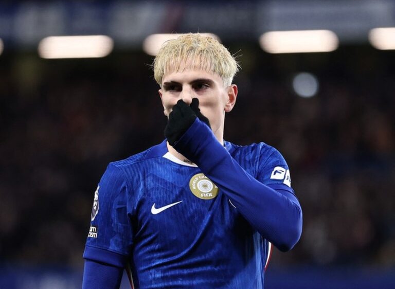 Drama Transfer Chelsea: Enzo Maresca Ternyata Tak Pernah Minta Alejandro Garnacho Drama Transfer Chelsea: Enzo Maresca Ternyata Tak Pernah Minta Alejandro Garnacho