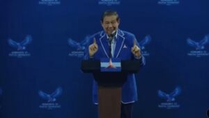 SBY Terganggu Tudingan Terlibat Isu Ijazah Palsu Jokowi, Pertimbangkan Langkah Hukum