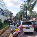 Macet Panjang Menuju Ragunan Saat Libur Tahun Baru 2026, Antrean Kendaraan Capai 1 Km