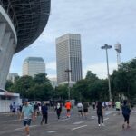 Warga Jakarta Sambut Tahun Baru 2026 dengan Lari Pagi di GBK Demi Hidup Lebih Sehat