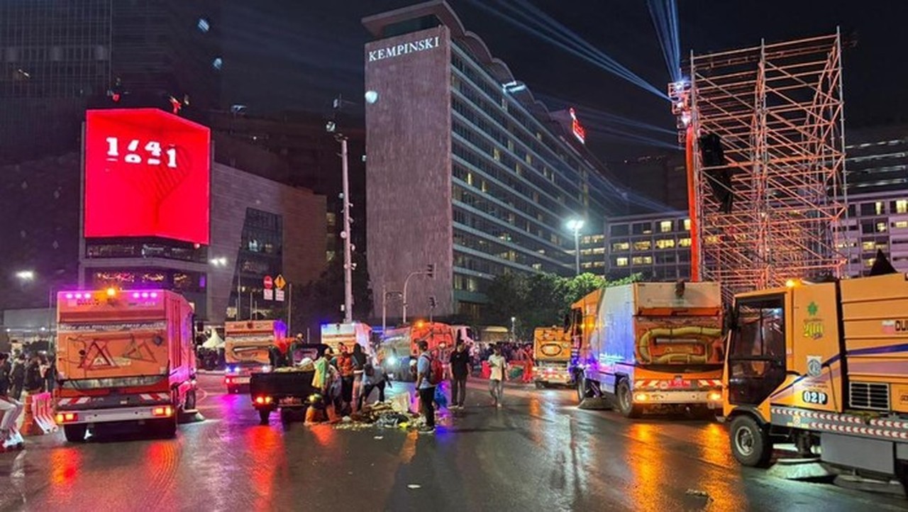 Sampah Malam Tahun Baru di Jakarta Turun Drastis Jadi 91,4 Ton Dibanding Tahun Lalu